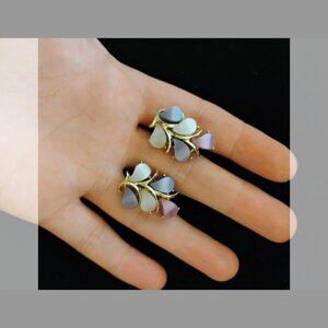 Vintage Kramer clip on earrings